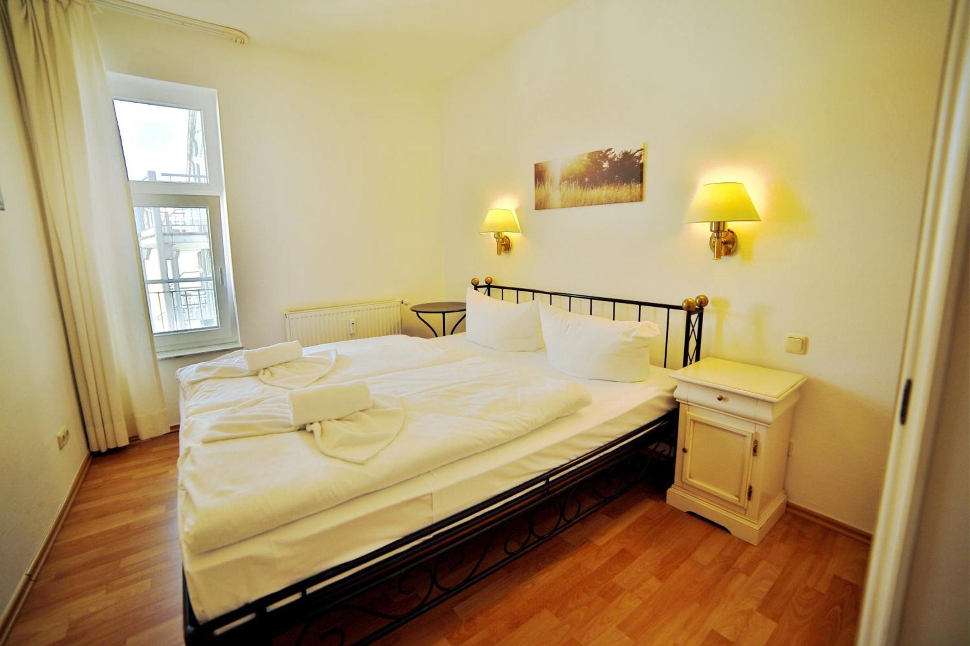 Ferienwohnung Binzer Strandgut Im Haus Jahreszeiten Binz Luaran gambar