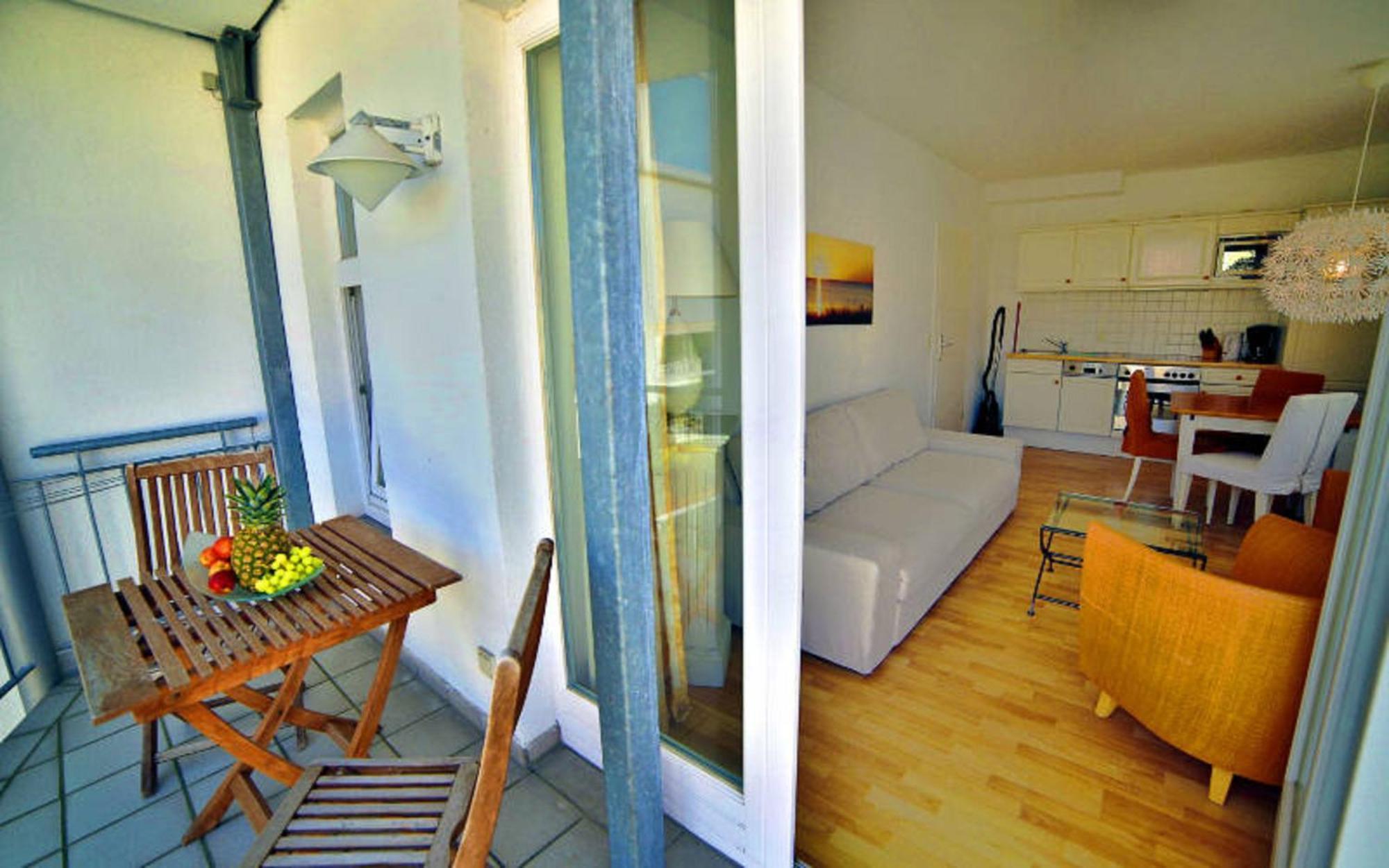 Ferienwohnung Binzer Strandgut Im Haus Jahreszeiten Binz Luaran gambar