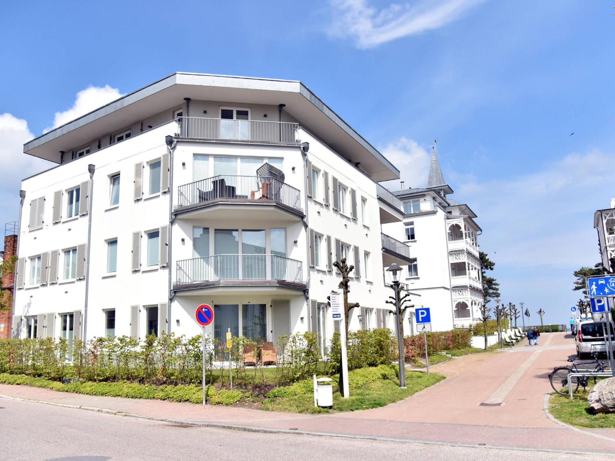 Ferienwohnung Binzer Strandgut Im Haus Jahreszeiten Binz Luaran gambar